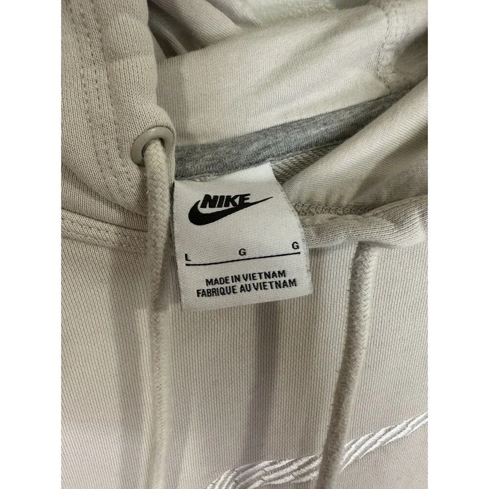 Women’s Nike Sportswear Size Large Club‎ Fleece Hoodie Embroidered